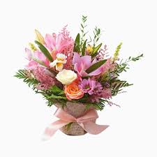 Centro de flores lazo rosa